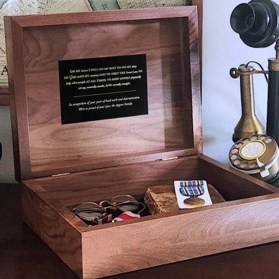 Large Deluxe Personalized Eagle Scout Keepsake Box with Colored Medallion